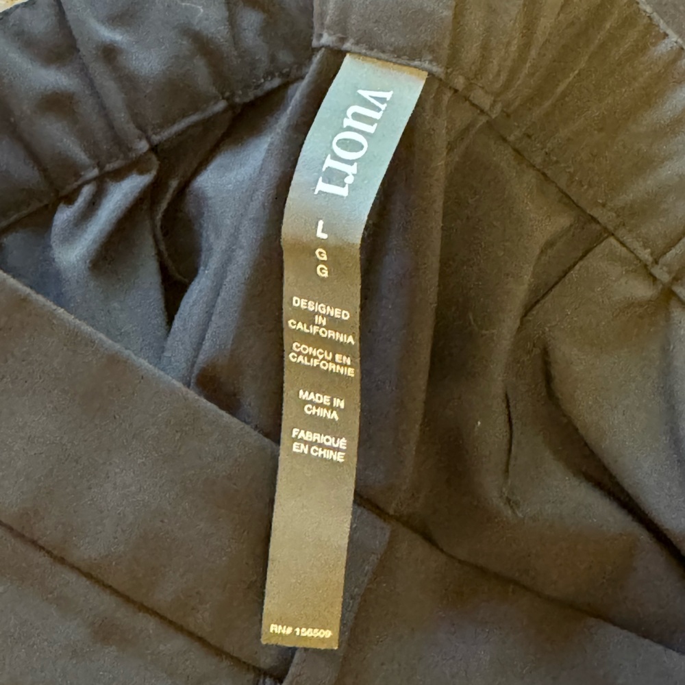 NEW Vuori Villa Trousers in Black - Picture 7 of 7